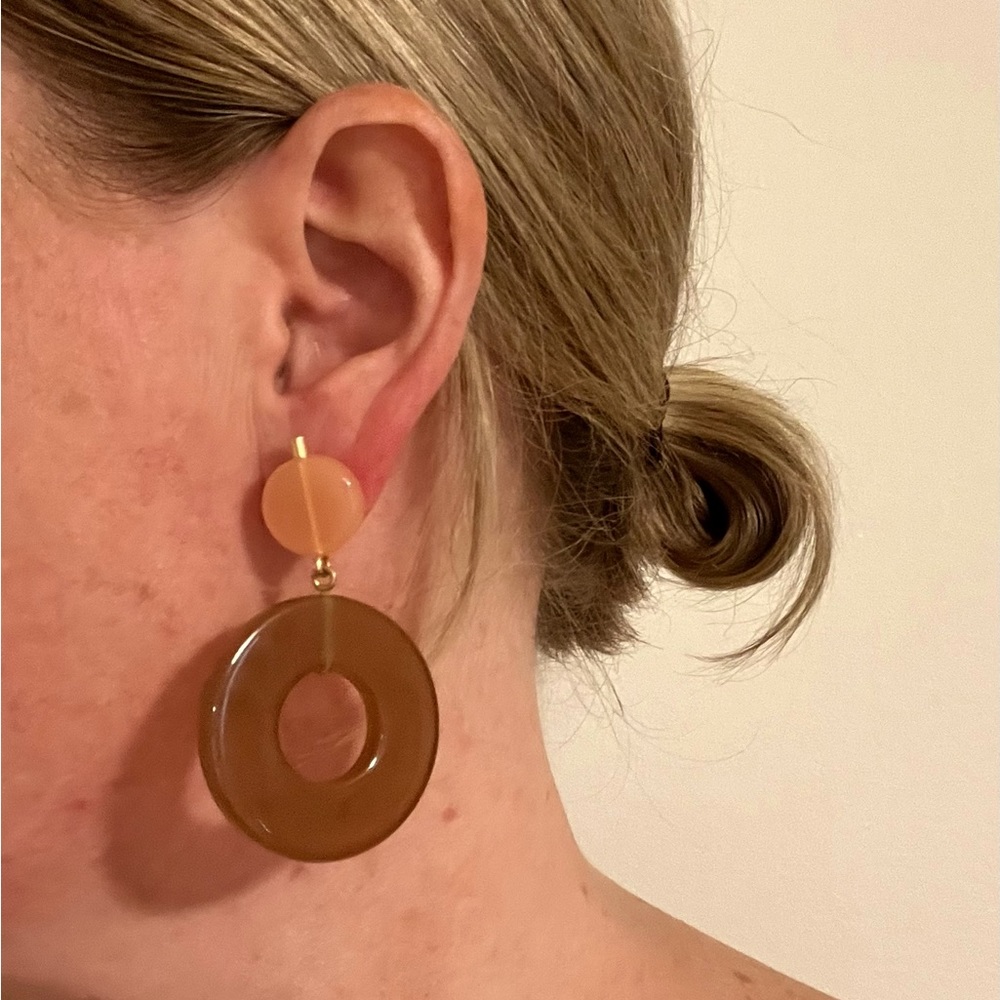 Madewell Circle Acrylic Earrings. Perfect Condition!